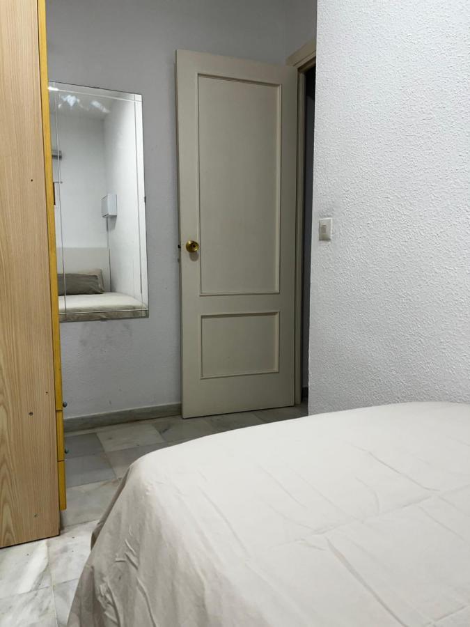 Synergy Apartment, 2 Bedroom, City Center By Namaste Elite Torremolinos Bagian luar foto