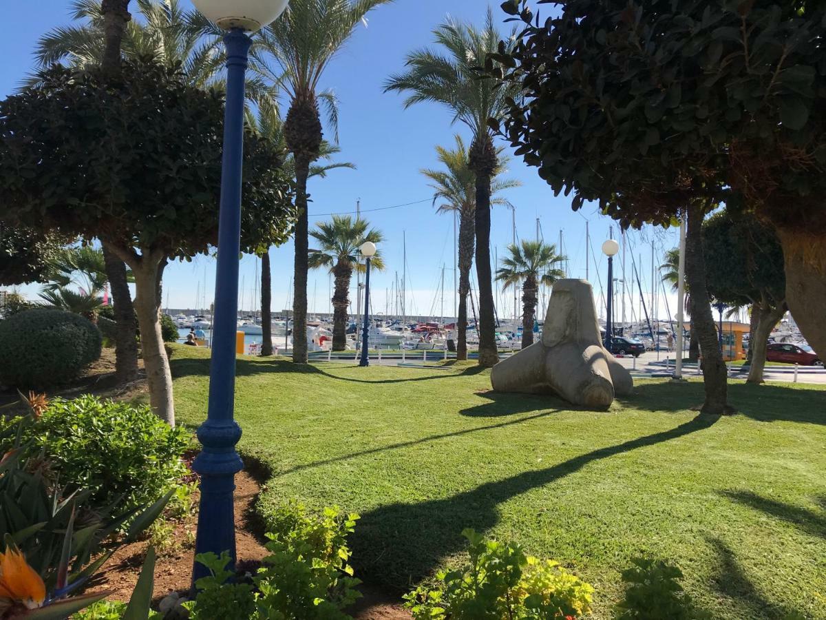 Synergy Apartment, 2 Bedroom, City Center By Namaste Elite Torremolinos Bagian luar foto