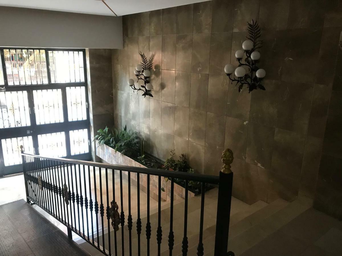 Synergy Apartment, 2 Bedroom, City Center By Namaste Elite Torremolinos Bagian luar foto